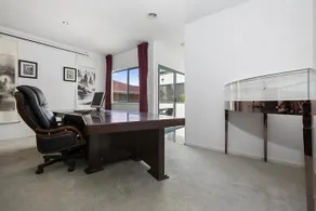 Seaside Beach Home - Image 5