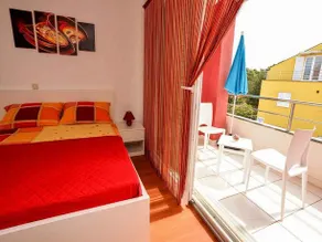 Villa Pino With Pool, Sauna & Jacuzzi - Image 5