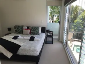 Modeo - Whole House 6 Bedrooms 6 Bathrooms - Image 4