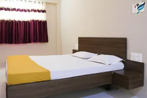 OYO 46305 Hotel Pinnk Lake Resort - Image 3