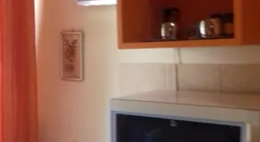 Gold Apartment - Image 2