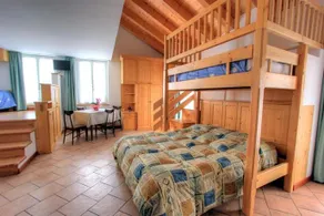 Habitación privada | Vistas a la montaña - Image 2