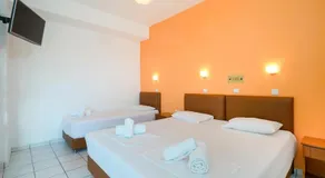 Komninos Rooms - Image 2