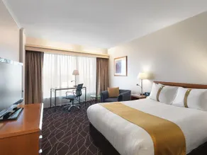 Holiday Inn Sydney Airport - Image 3