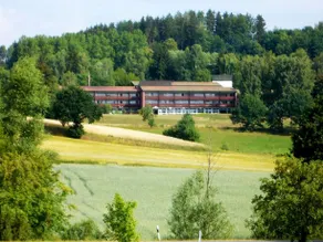 Landhotel Am Sonnenhang - Image 1