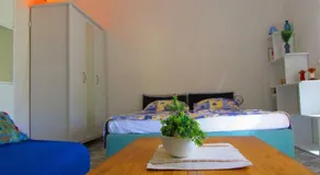 Charming apartments with garden - Image 2