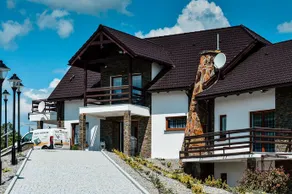 POD DĘBEM - Image 1