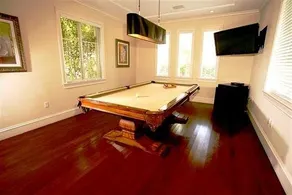 Orchid House - Image 3