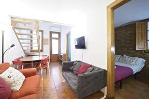 Suites4days Les Corts House - Image 5