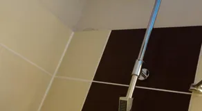 Vivid Csengery Apartment - Image 3