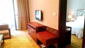 Weishan Mountain Hot Spring Villa - Image 4