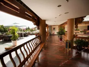 Kunming Eway Xintiandi Hotel - Image 2
