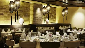 Parkroyal On Kitchener Road - Image 2