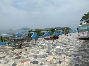 Zhongguidao Holiday Hotel - Image 5