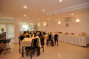 Dali Hotel - Image 4