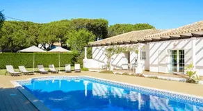 Exclusive Villa Toulouse with pool in Falesia Algarve - Image 4