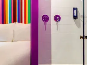 ibis Styles Mexico Reforma - Image 2
