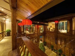 Husi Yashe Inn - Image 5