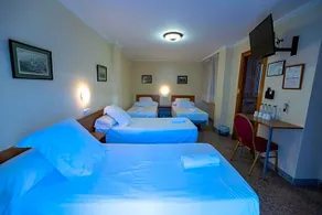Hotel Los Jerónimos - Image 5