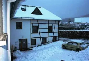 Hotel Hinter den Spiegeln - Image 4