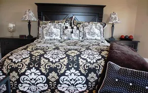 Churchill Mansion Inn - Image 5