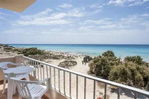 Apartamentos Es Arenals - Image 4