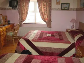 Doonagore Farmhouse - Image 3