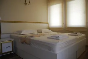 Family Hotel Hefes - Image 5