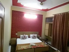 Divine Classic Inn - Image 2