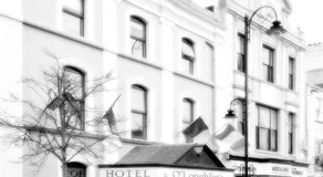 O'Loughlin's Hotel - Image 2