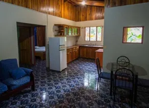 H&B Lodge Restaurant - Image 5
