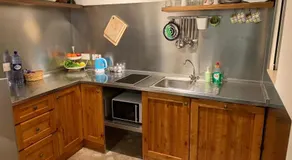 Rose Building Apartment - Image 3