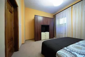 Le Premier - Image 3