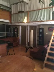 Toronto Leslieville Furnished Home - Image 2