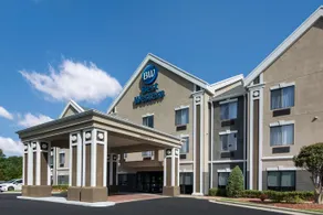 Best Western Smithfield Inn - Image 4