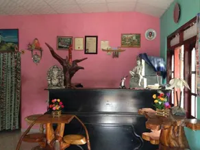 The Ritz Tourist Home - Image 3