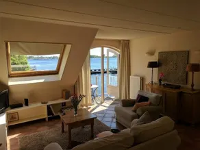 Lakeside Amsterdam Getaway - Image 4