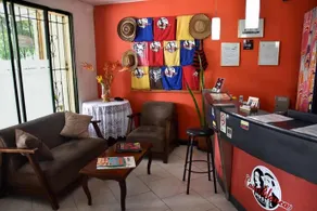 Casablanca Hostel Cali B&B - Image 4