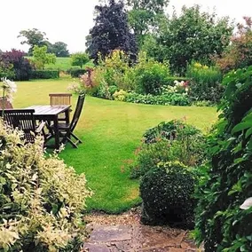 Moors Farmhouse - Image 2
