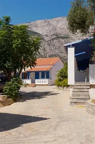 Aspres Apartments - Image 3