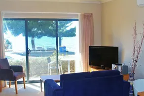 Pier Number 10 Accommodation - Image 2