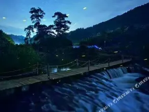 Tulou Viewing Platform Inn - Image 2