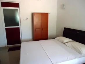 The Rock Hotel - Image 5