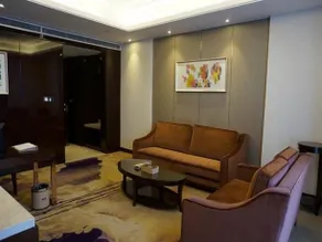 Zhonghe International Hotel - Image 5