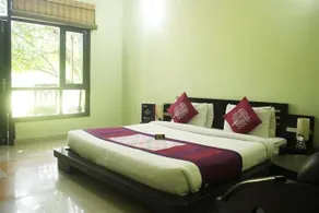 OYO Premium Kosi River Resort - Image 5