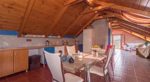 Gaia Apartment - Image 3