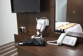 Almanzel Hotel Apartments - Image 4