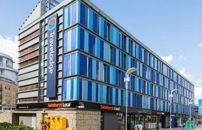 Travelodge Cambridge Central Hotel - Image 2