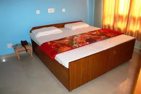Hotel Peak Bound - Image 3