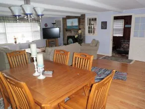 Saybrook Manor Beach House - Image 5